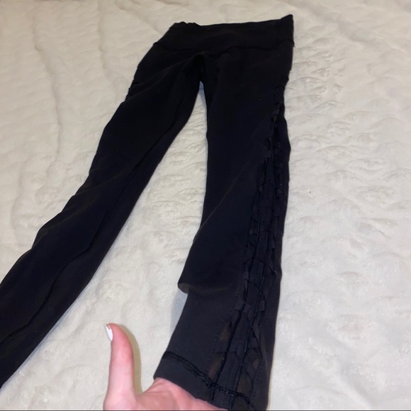 Lululemon leggings - Picture 4 of 4